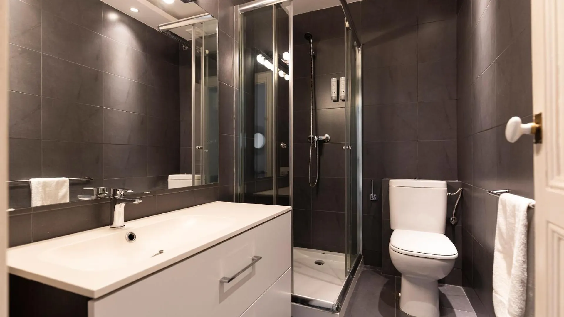 Aspasios Urquinaona Apartments Barcelona Spanien